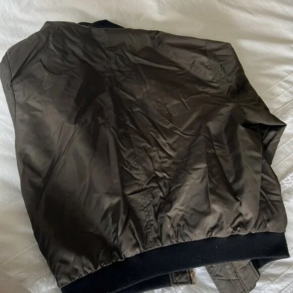 Green Bonnet Jacket - Picture 4 of 4